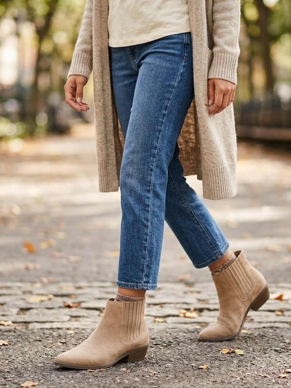 Universal Thread Women's Ankle Boots